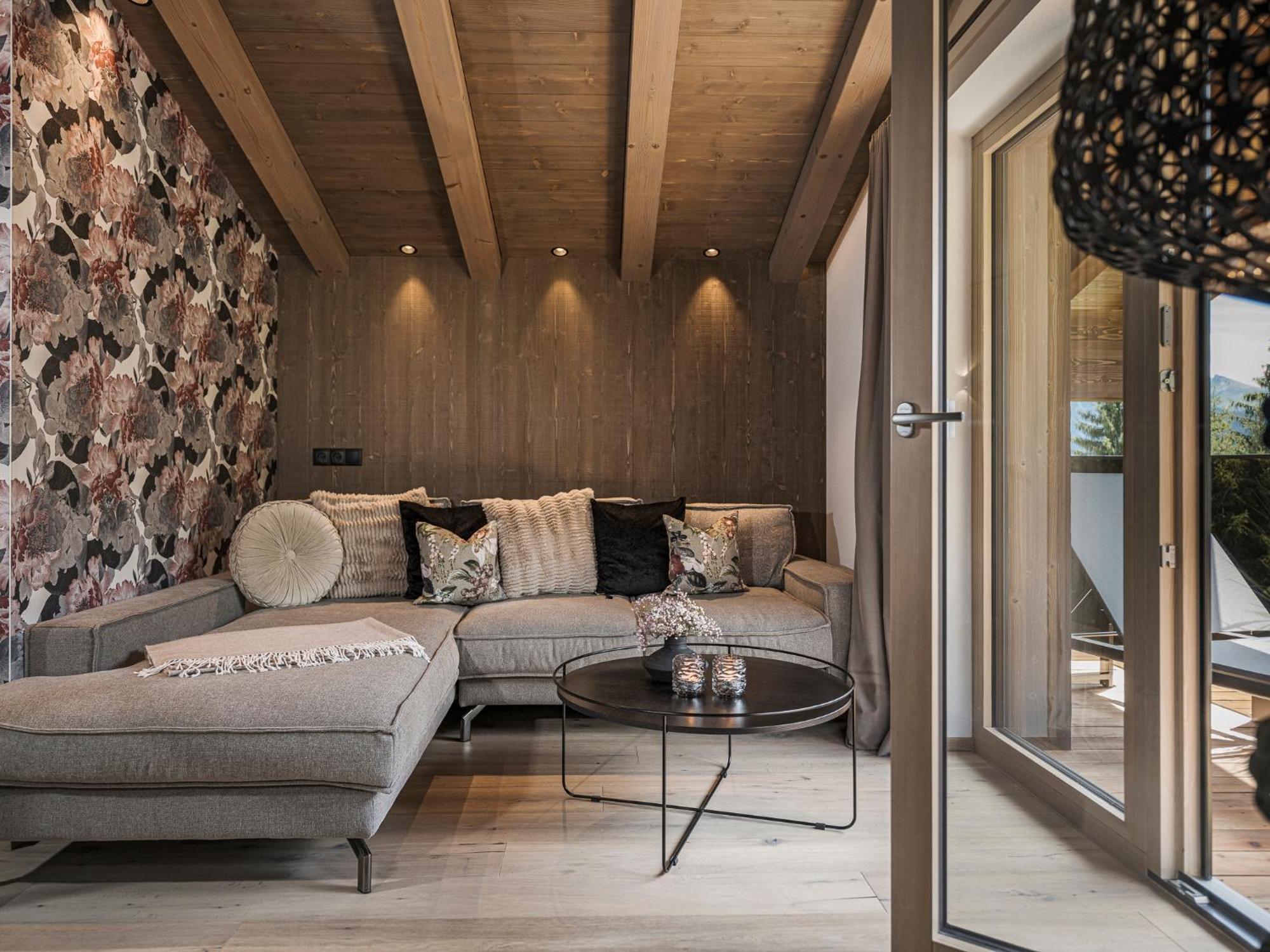 Hotel Bergkristall Zillertal - Adults Only 14 Years Plus ヒパッハ エクステリア 写真