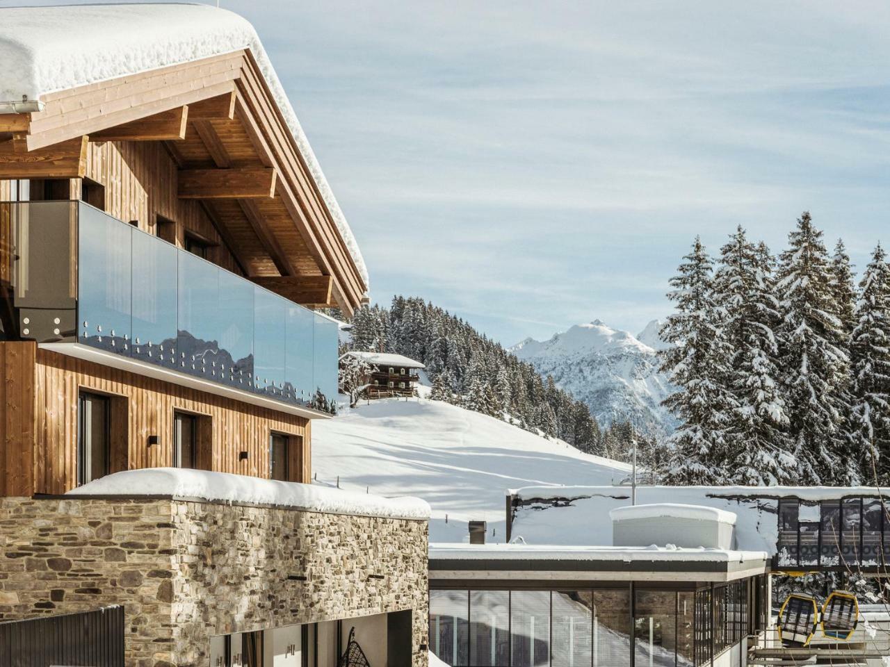 Hotel Bergkristall Zillertal - Adults Only 14 Years Plus ヒパッハ エクステリア 写真