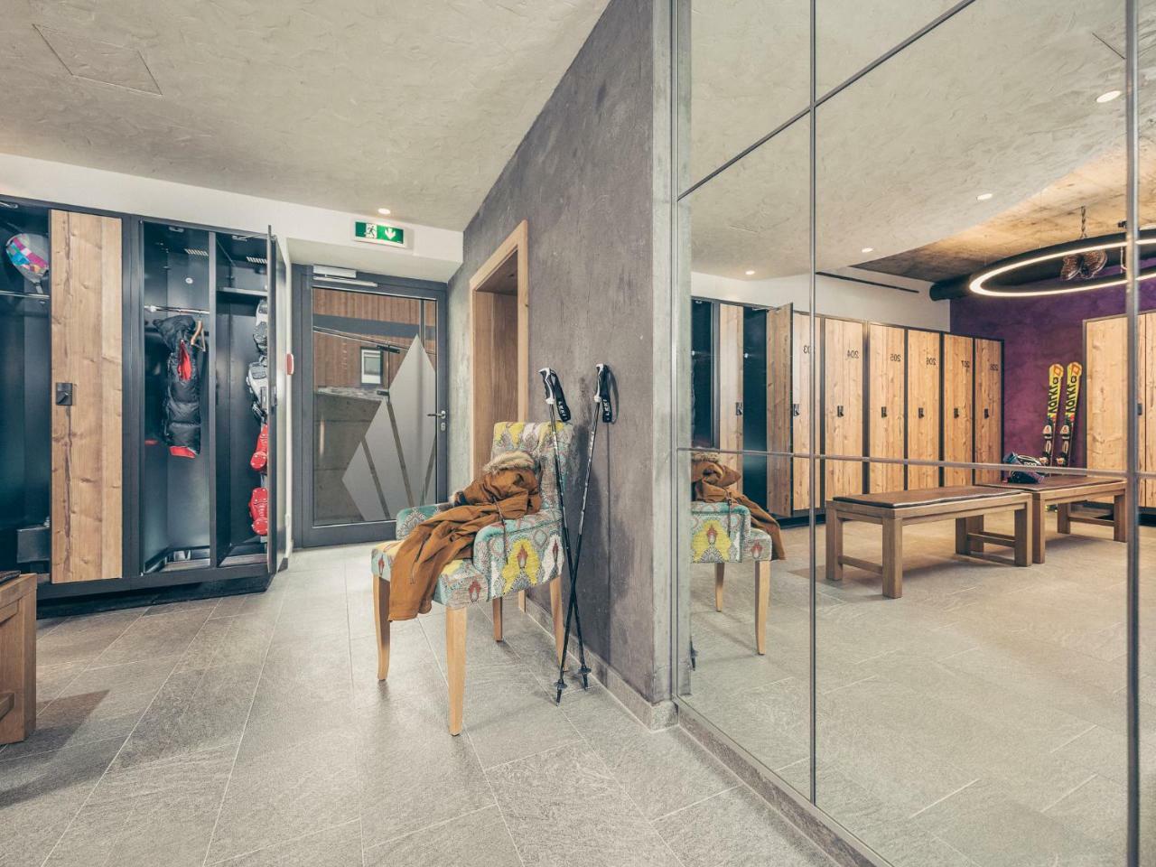 Hotel Bergkristall Zillertal - Adults Only 14 Years Plus ヒパッハ エクステリア 写真